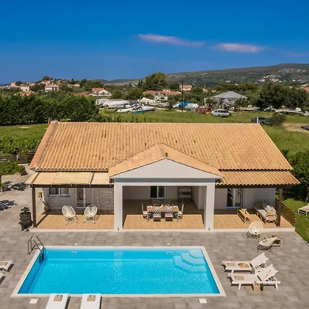 Voltera * Mantzavináta