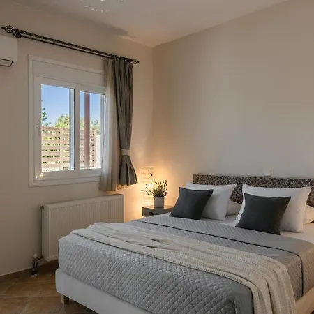 Voltera * Mantzavináta