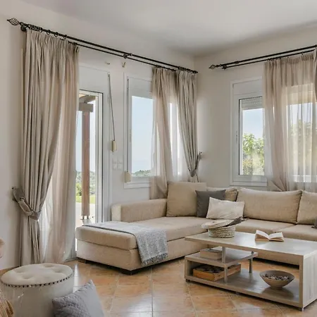 Voltera * Mantzavináta