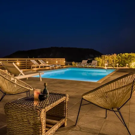 Voltera Villa Mantzavináta